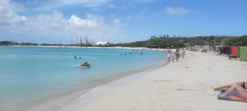 Aruba-Baby-Beach-2022-01-08-3-scaled-1098x824x0x165x1098x494x1730396698
